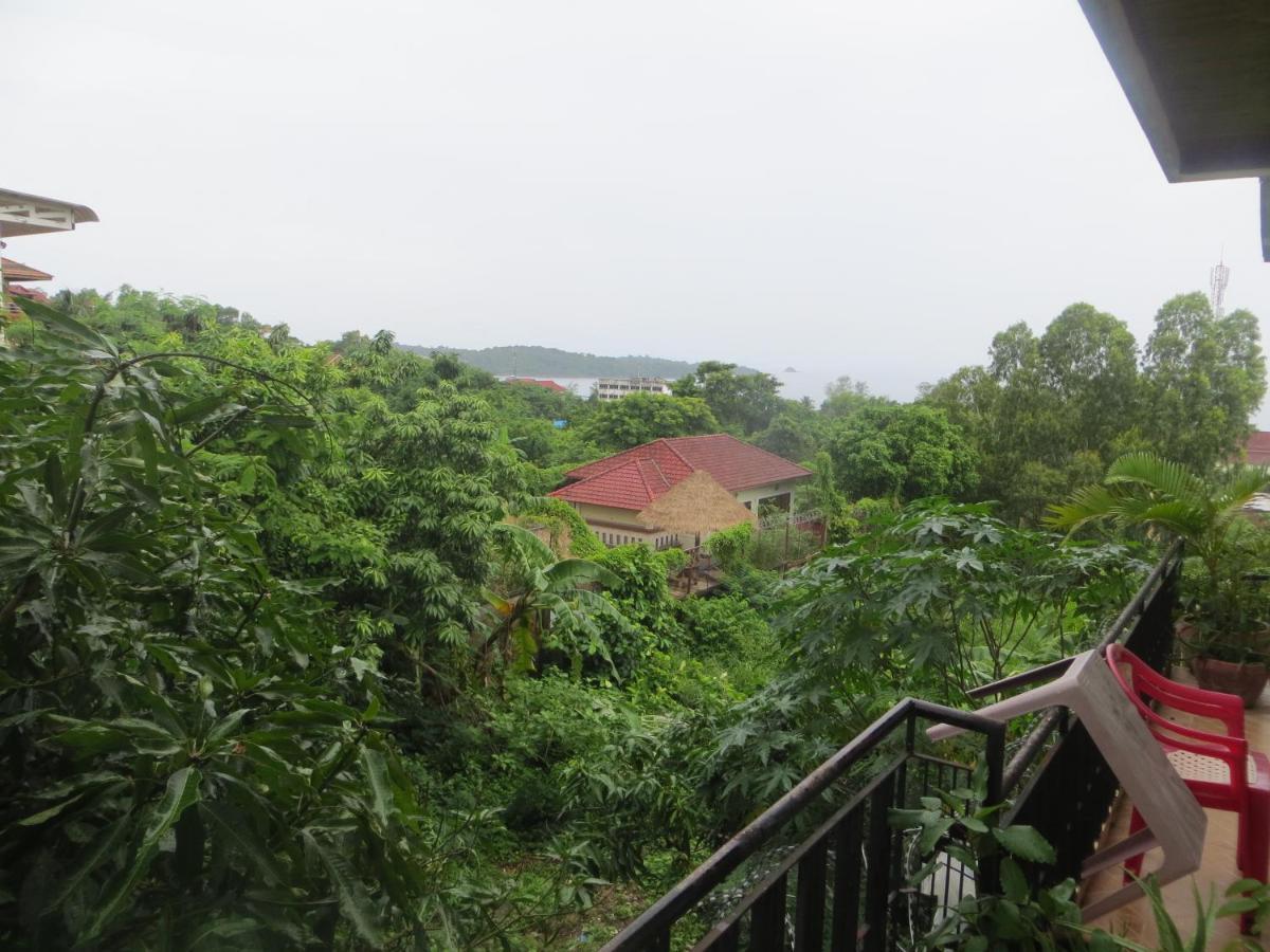 Divers Hotel Sihanoukville Chambre photo